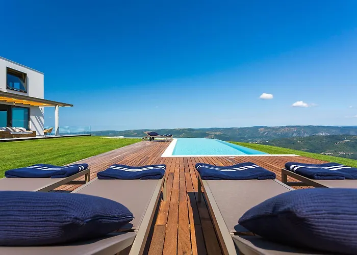 Villa Vista *