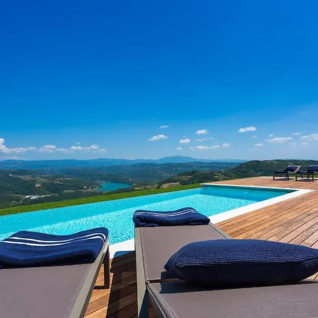 Villa Vista Zamask